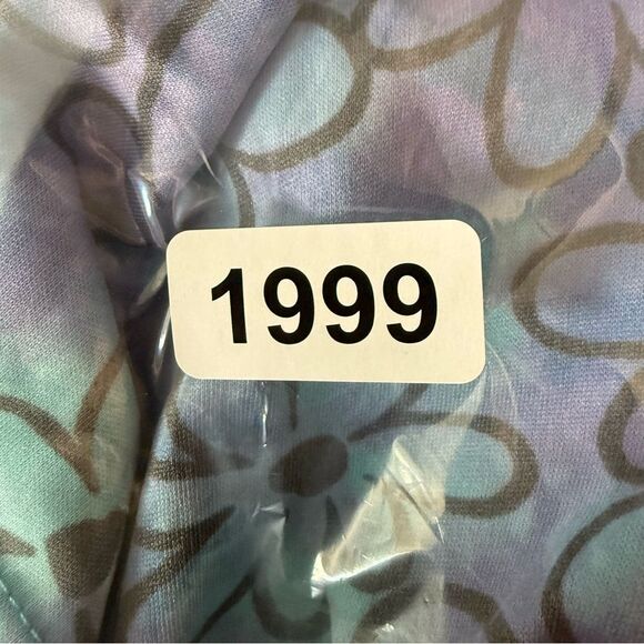 No Boundaries Blue Floral Top - Picture 4 of 4